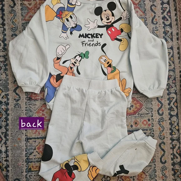 Disney Matching Set White and Black Mickey Mouse Design - Picture 2 of 12